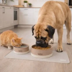 Leeby Tapete Antiderrapante para Comedouros de cães e gatos